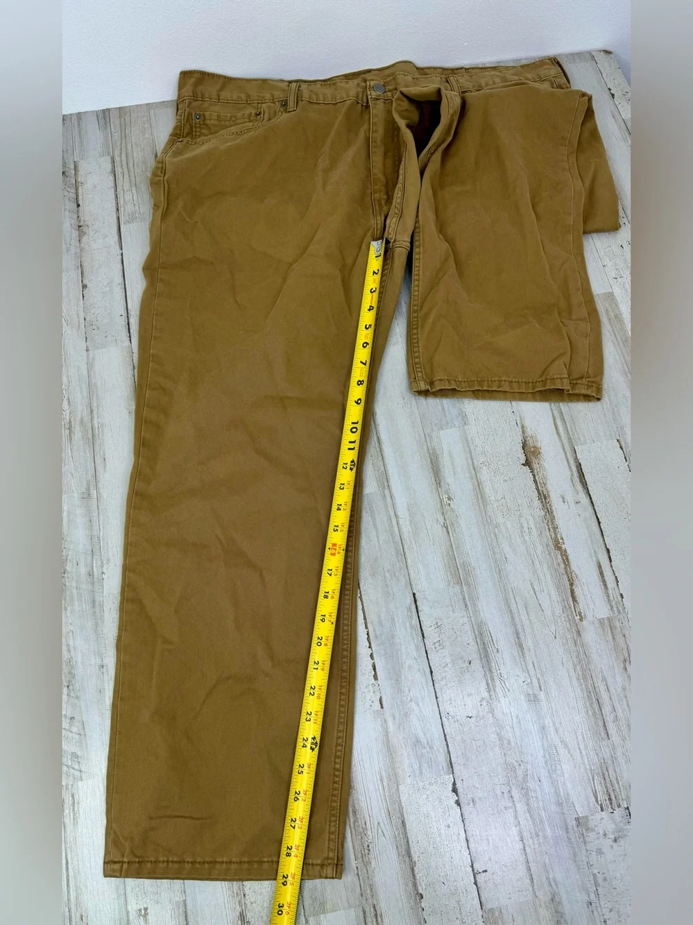 Levis levis 514